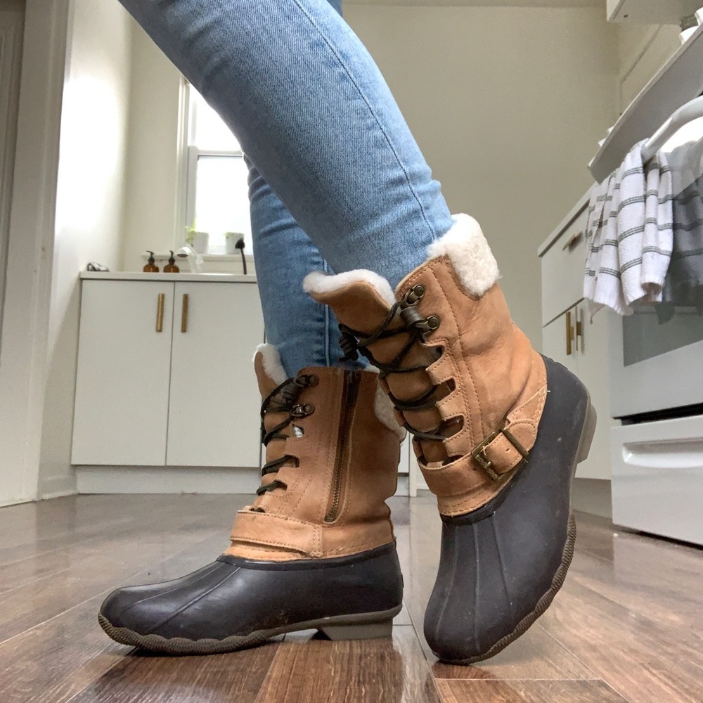 (LIKE NEW) Sperry Thinsulate Fur Lined Women’s Winter Boots
